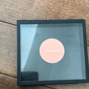Mac Blush- Modern Mandarine